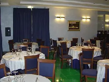 Panorama Hotel Syracuse 4*,