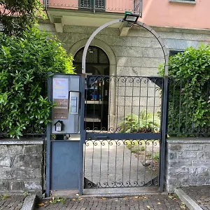 Pensjonat Gira